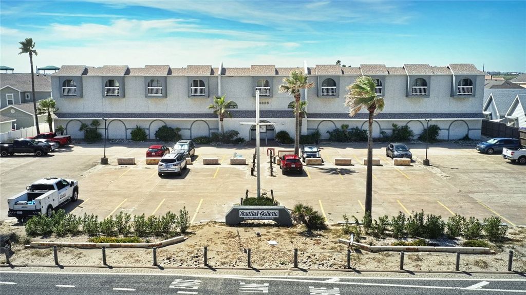 14825 Windward Dr 215, Corpus Christi, TX 78418