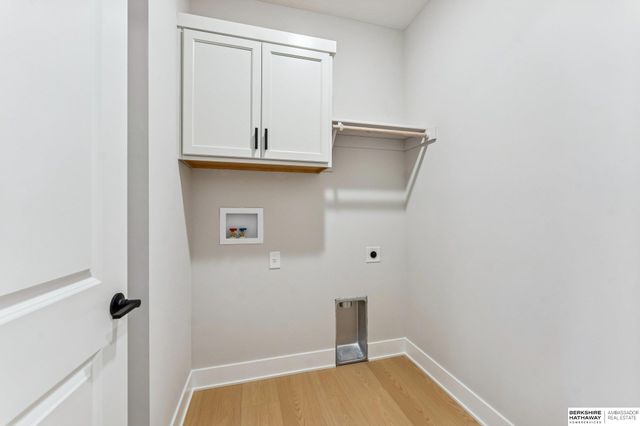 6307 N 209th Street, Elkhorn, NE 68022