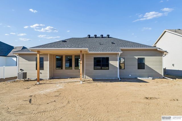 6307 N 209th Street, Elkhorn, NE 68022