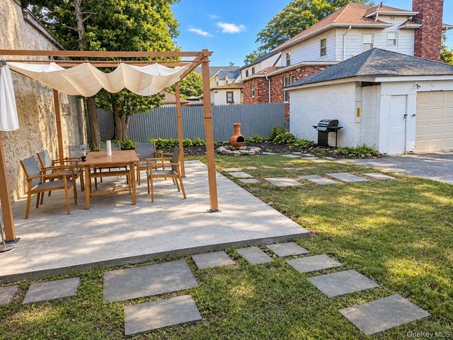 111 Rockne Road, Yonkers, NY 10701