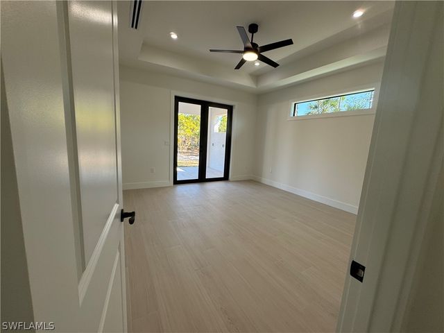 3541 20th AVE NE, Naples, FL 34120