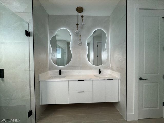 3541 20th AVE NE, Naples, FL 34120