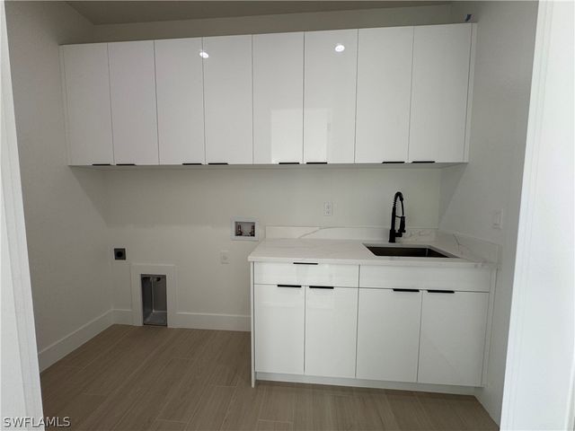 3541 20th AVE NE, Naples, FL 34120