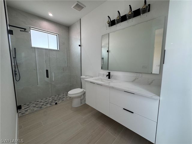 3541 20th AVE NE, Naples, FL 34120