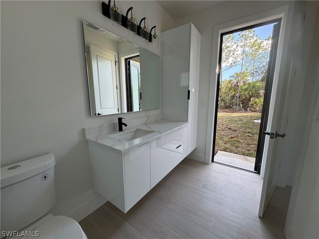 3541 20th AVE NE, Naples, FL 34120