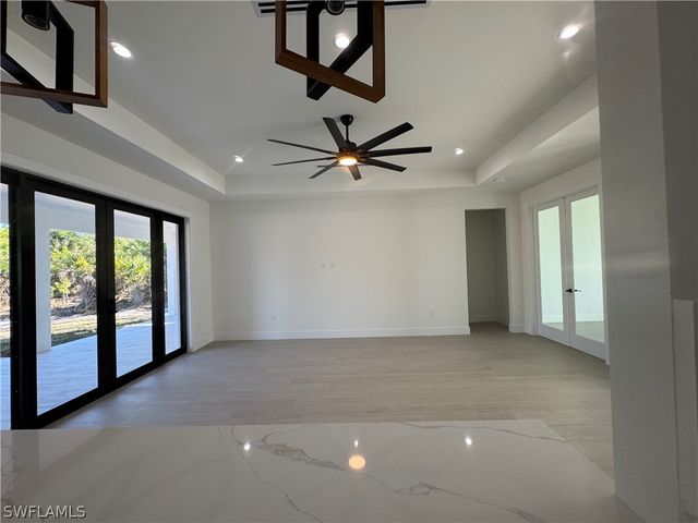 3541 20th AVE NE, Naples, FL 34120