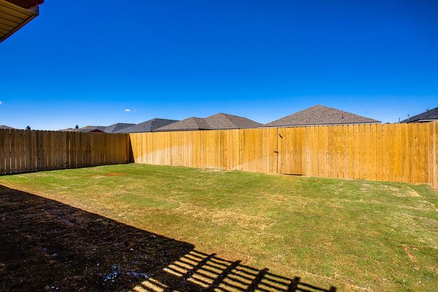 1710 142nd Street, Lubbock, TX 79423