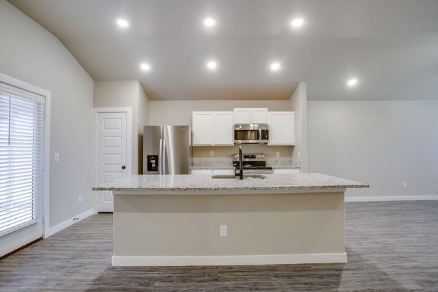 1710 142nd Street, Lubbock, TX 79423