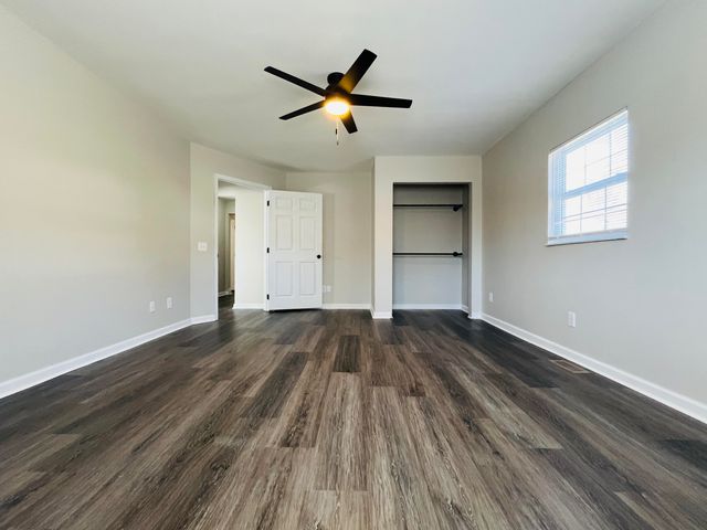 1605 Barrett Road, London, KY 40741