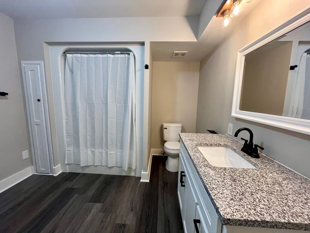 1605 Barrett Road, London, KY 40741