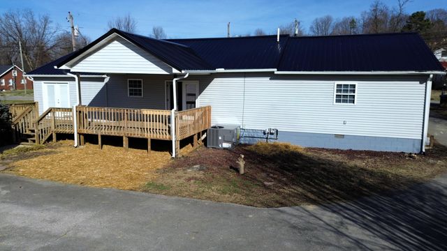 1605 Barrett Road, London, KY 40741