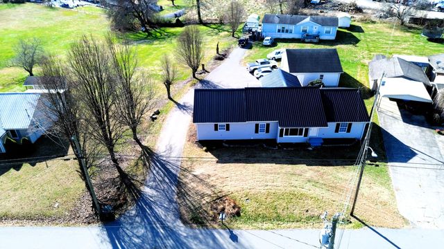 1605 Barrett Road, London, KY 40741