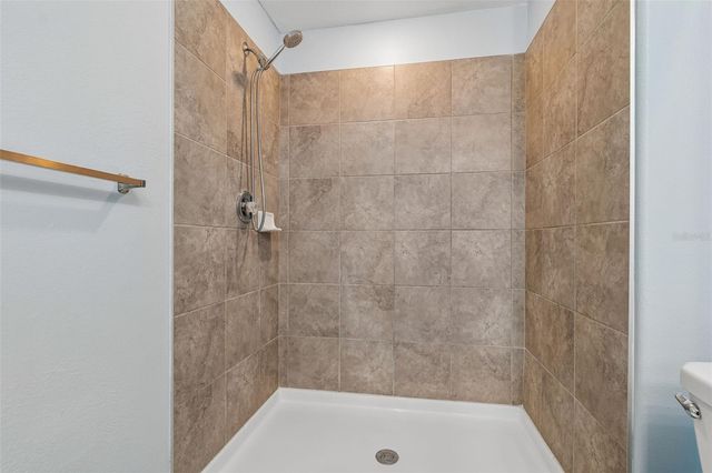 10687 LAKE MONTAUK DRIVE, Riverview, FL 33578