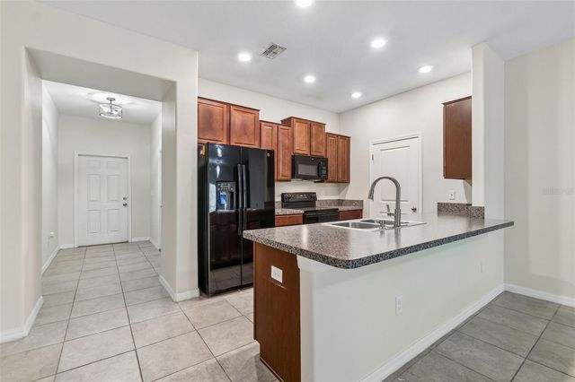 10687 LAKE MONTAUK DRIVE, Riverview, FL 33578