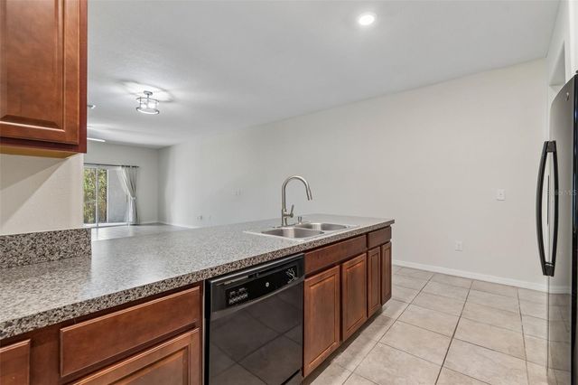 10687 LAKE MONTAUK DRIVE, Riverview, FL 33578