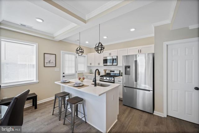 3826 PALL MALL RD, Baltimore, MD 21215