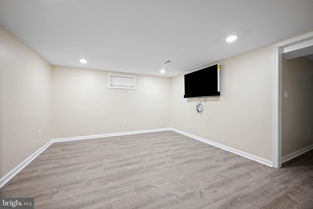 3826 PALL MALL RD, Baltimore, MD 21215