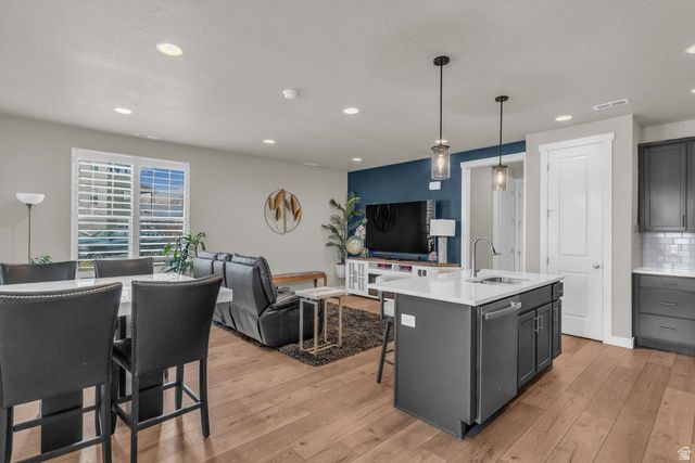 756 W MARCONI WAY, Murray, UT 84123