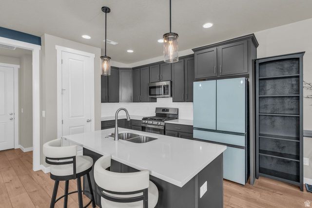 756 W MARCONI WAY, Murray, UT 84123