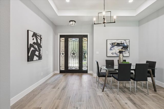 707 Ross Trail, Arlington, TX 76012