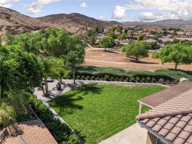 3830 Peridot Court, Perris, CA 92570