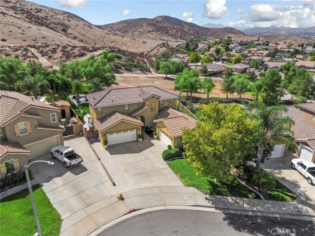3830 Peridot Court, Perris, CA 92570