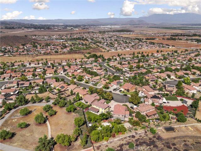 3830 Peridot Court, Perris, CA 92570