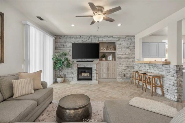 3830 Peridot Court, Perris, CA 92570