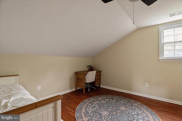 369 MOUNTAIN LAKE DR, Front Royal, VA 22630