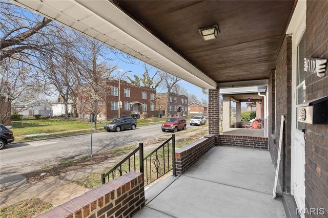 4718 Newport Avenue, St Louis, MO 63116