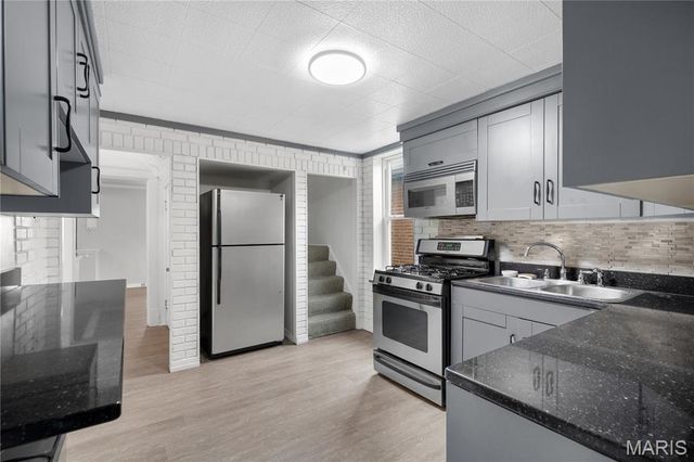 4718 Newport Avenue, St Louis, MO 63116