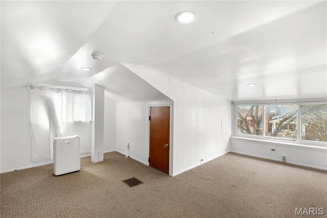 4718 Newport Avenue, St Louis, MO 63116