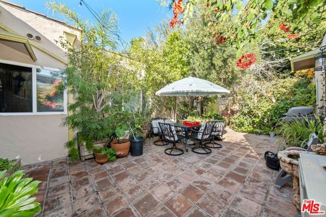 1538 N Crescent Heights Boulevard, West Hollywood, CA 90046