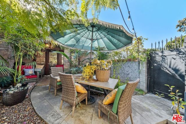 1538 N Crescent Heights Boulevard, West Hollywood, CA 90046