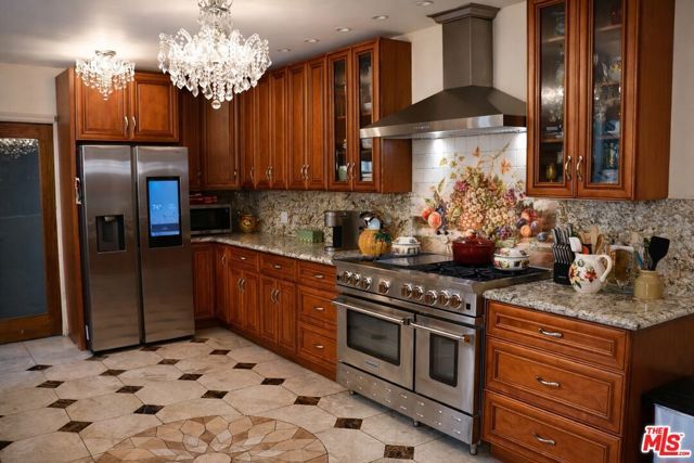 1538 N Crescent Heights Boulevard, West Hollywood, CA 90046