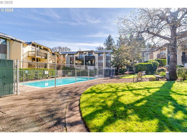 4083 DONALD St A, Eugene, OR 97405