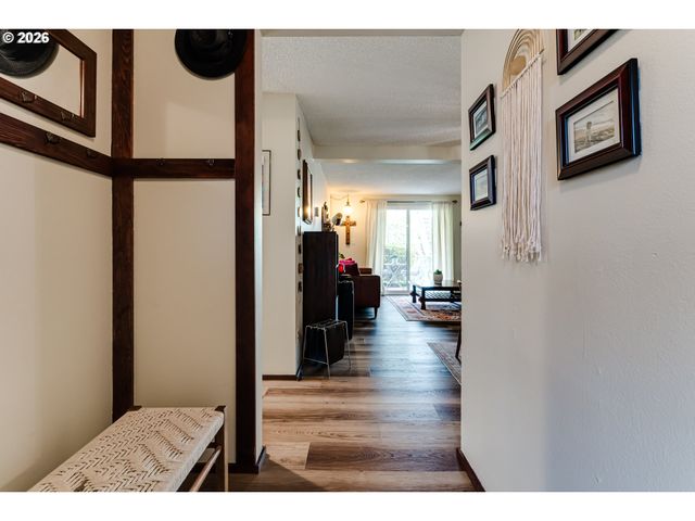 4083 DONALD St A, Eugene, OR 97405