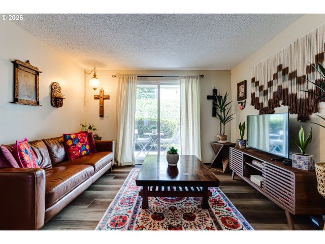 4083 DONALD St A, Eugene, OR 97405