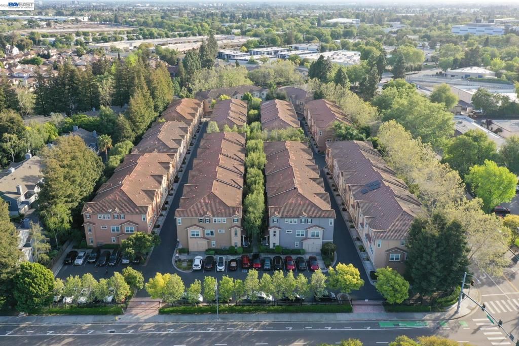 Image 26 of property listing at 2200 2200 Beech Cir, San Jose, CA 95131