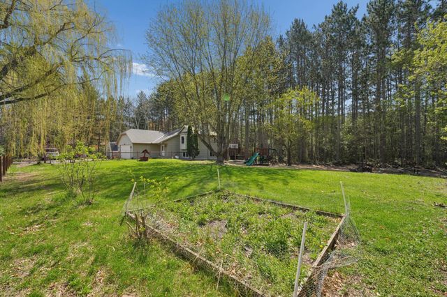 4320 217th Avenue NE, Cedar, MN 55011