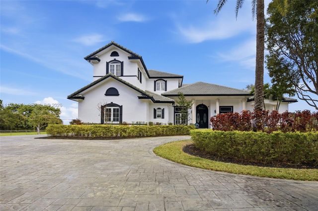 20401 SW 48th Pl, Southwest Ranches, FL 33332