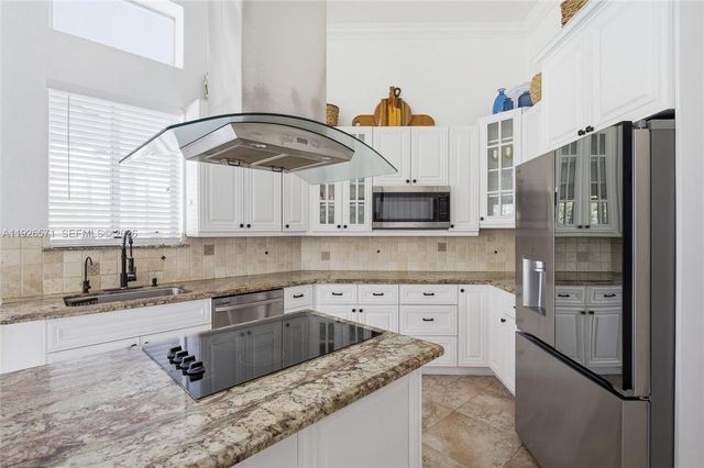 20401 SW 48th Pl, Southwest Ranches, FL 33332