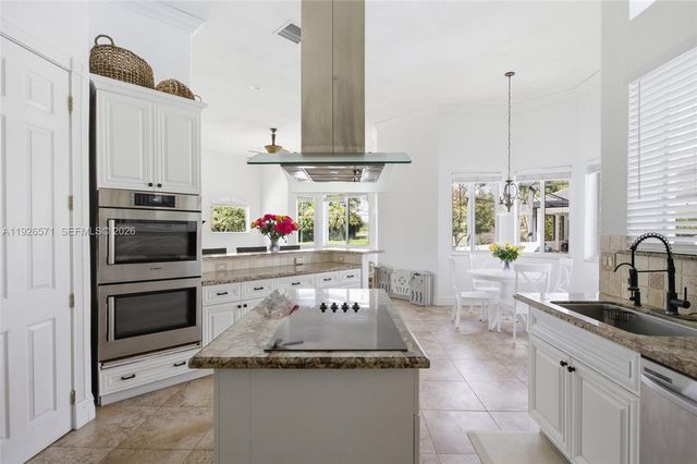 20401 SW 48th Pl, Southwest Ranches, FL 33332