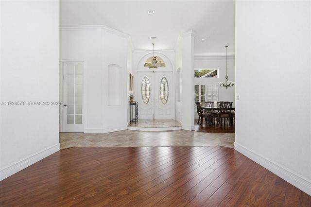 20401 SW 48th Pl, Southwest Ranches, FL 33332