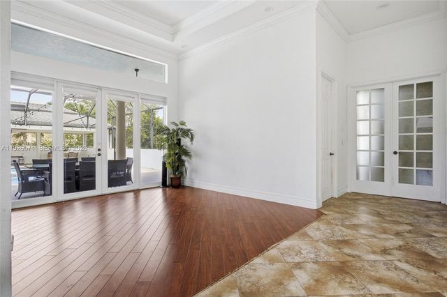 20401 SW 48th Pl, Southwest Ranches, FL 33332