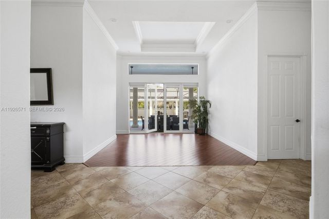 20401 SW 48th Pl, Southwest Ranches, FL 33332