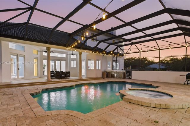 20401 SW 48th Pl, Southwest Ranches, FL 33332