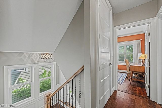 1596 Orchard Grove Avenue, Lakewood, OH 44107