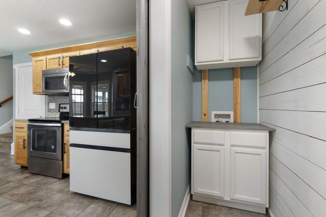 1753 Spring Haven Dr, Clarksville, TN 37042