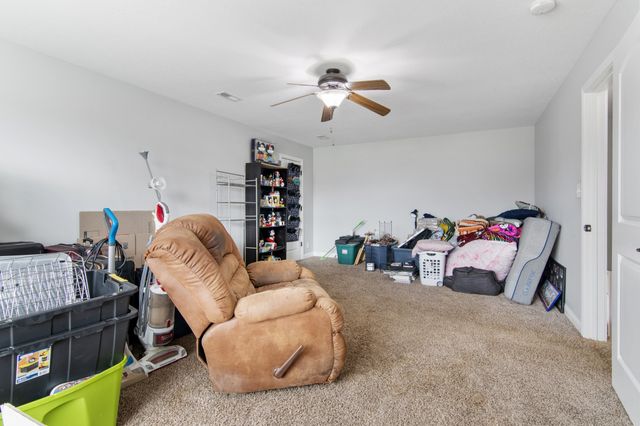 1753 Spring Haven Dr, Clarksville, TN 37042